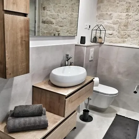 Azzuro Villa