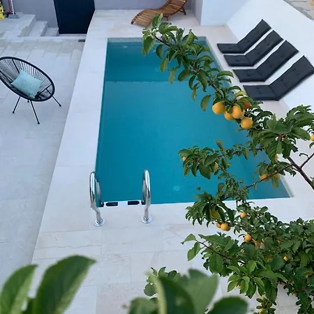Azzuro Villa *